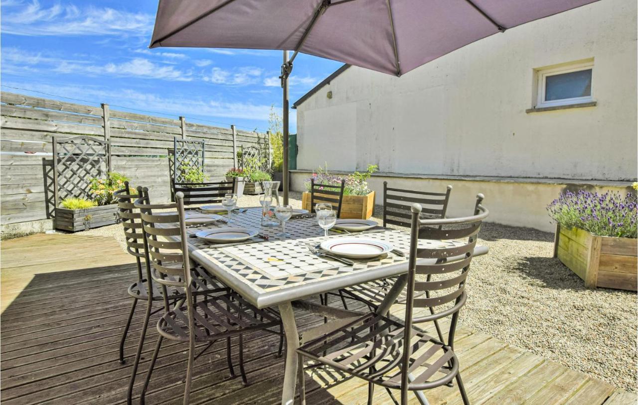 Beautiful home in Créances with WiFi&3 Bedrooms Esterno foto