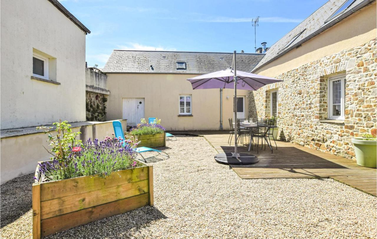 Beautiful home in Créances with WiFi&3 Bedrooms Esterno foto